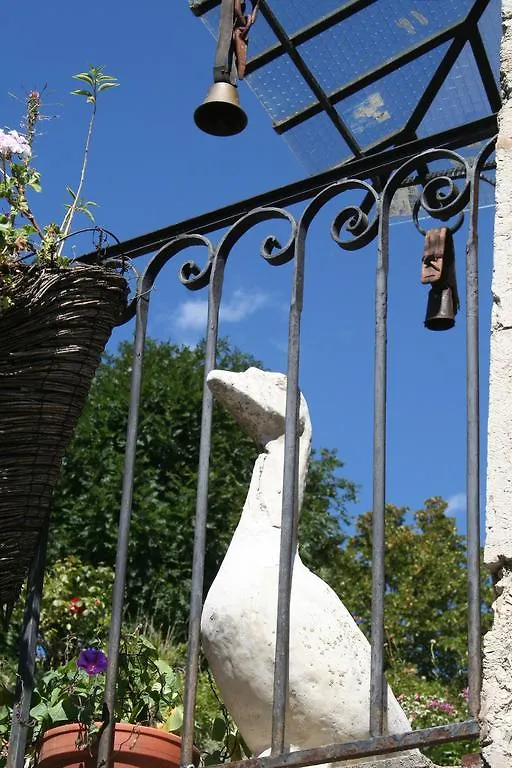 Guest house Chambre D'Hotes La Romarine Barnave